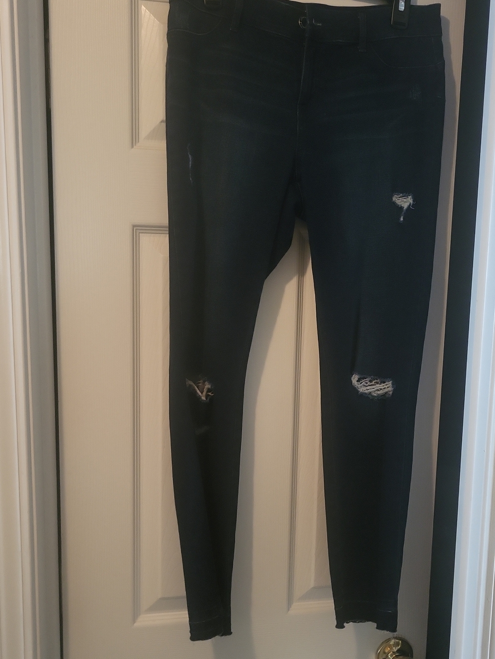 Juicy Couture Dark Blue  Skinny Distressed Jeans